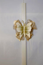 Load image into Gallery viewer, Λαμπάδα βάπτισης πεταλούδα χειροποίητη μεταλλική