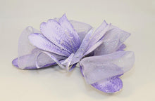 Load image into Gallery viewer, Λαμπάδα βάπτισης με πεταλούδα μεταλλική