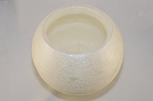 Load image into Gallery viewer, Σφαίρα κενή 25cm περλέ