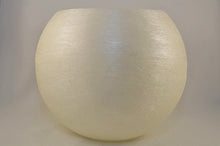 Load image into Gallery viewer, Σφαίρα κενή 25cm περλέ