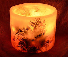 Load image into Gallery viewer, Χειροποίητο κερί κενό με φυσικό φύλλωμα 20 x 12 cm