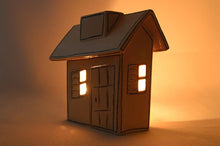 Load image into Gallery viewer, Κεραμικό σπιτάκι  λευκό μεγάλο για ρεσό