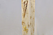 Load image into Gallery viewer, Λαμπάδα βάπτισης με  αστερίες και κοχύλια