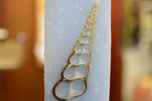 Load image into Gallery viewer, Λαμπάδα βάπτισης  με αστερίες και κοχύλια