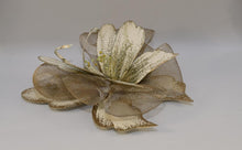 Load image into Gallery viewer, Λαμπάδα βάπτισης πεταλούδα χειροποίητη μεταλλική