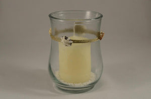 Γυάλινο βάζο με κερί και κοχύλια